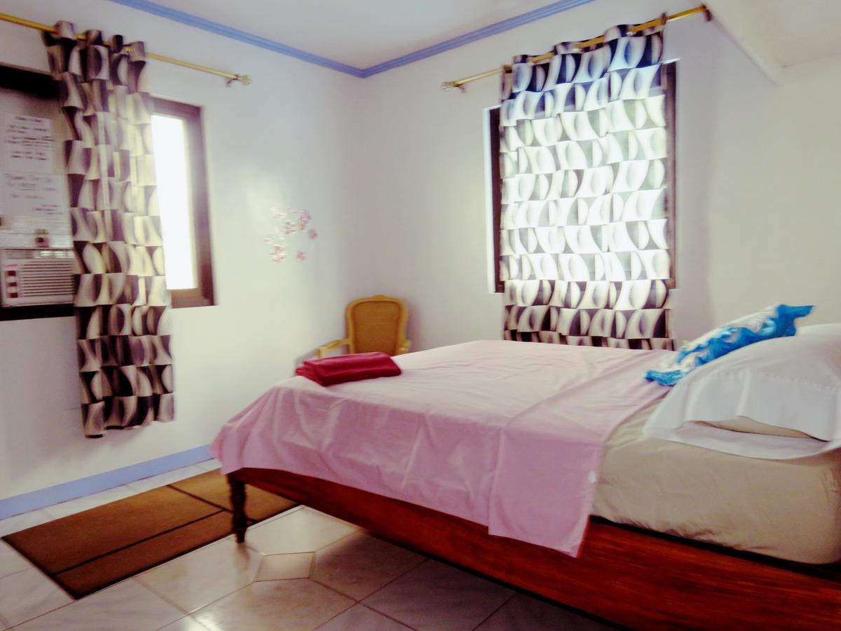 Bella Louise Lodging House Bar And Resto Busuanga Exteriör bild