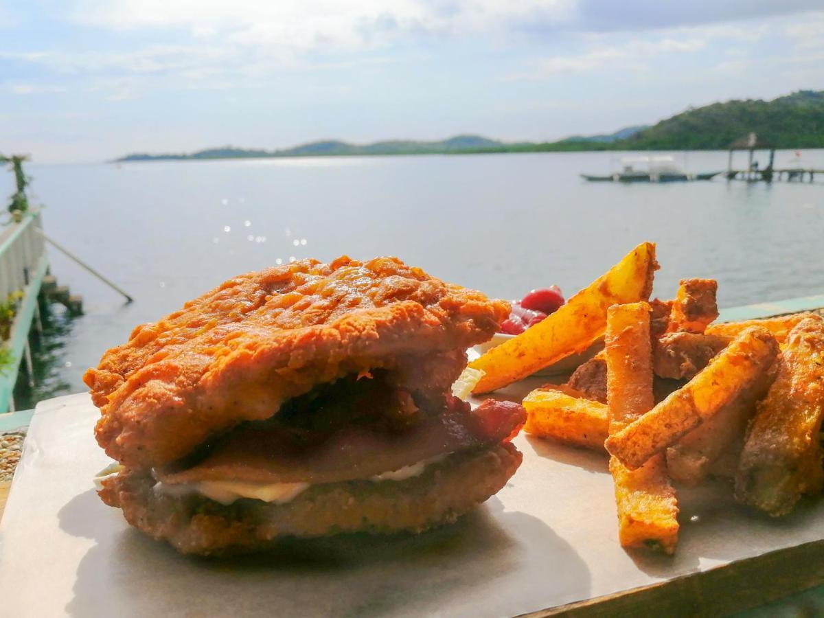 Bella Louise Lodging House Bar And Resto Busuanga Exteriör bild